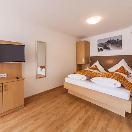 ホテル Seehotel Belriva